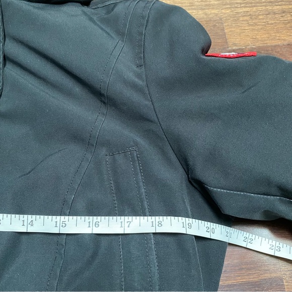 Canada Goose Kinley Parka - Picture 16 of 16